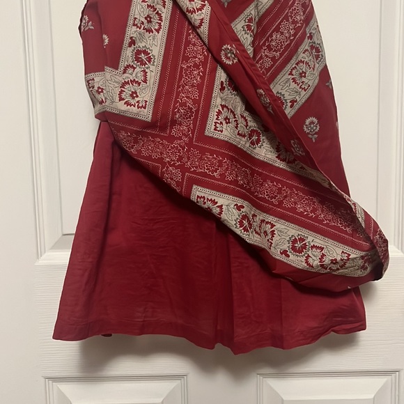 Converse Dress - Picture 3 of 3